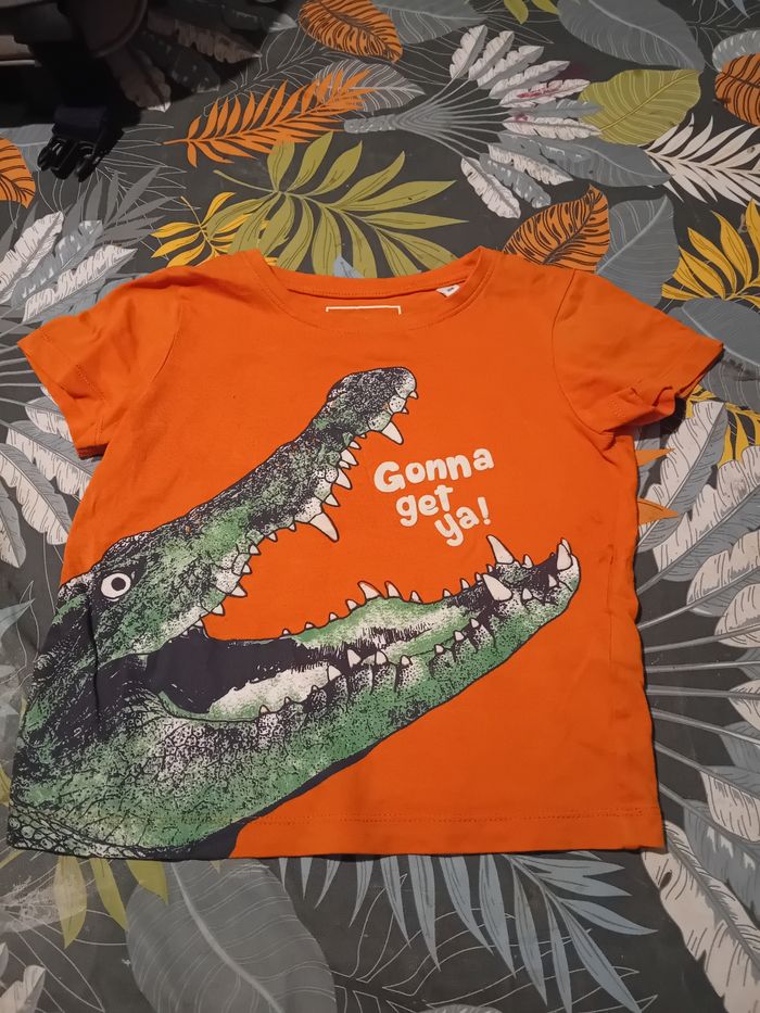T-shirt garçon 104 - Crocodile orange C&A