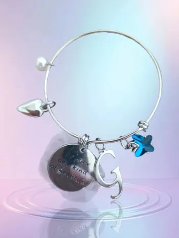 Magnifique bracelet acier inoxydable lettre G