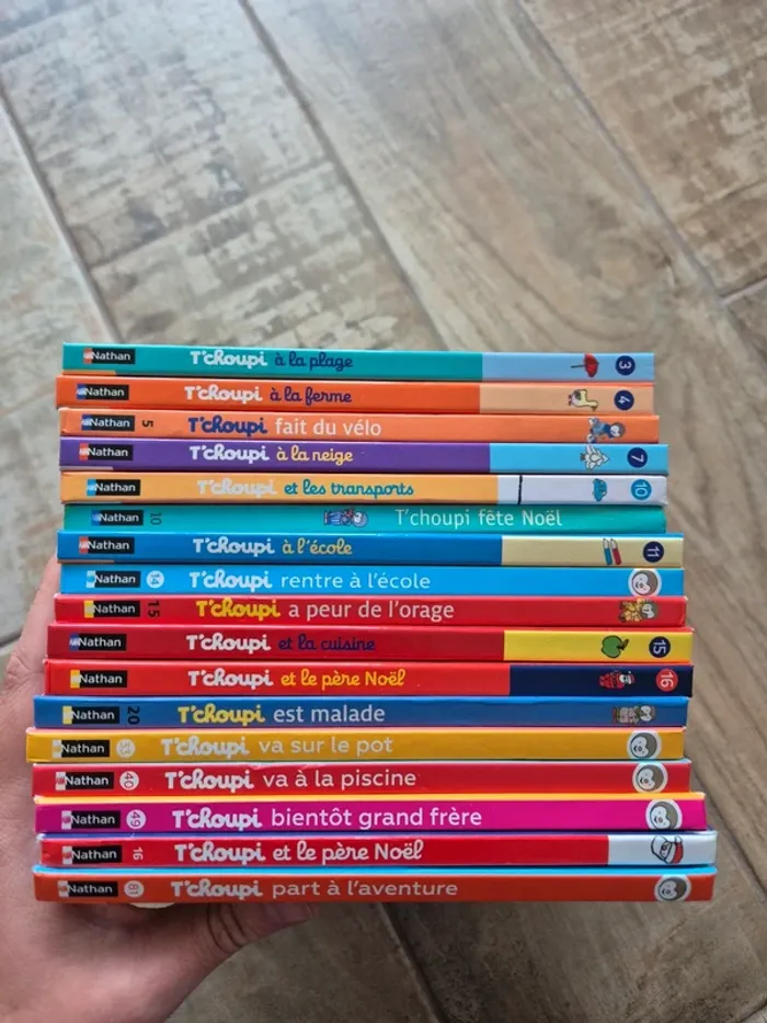Lot de livres t'choupi - 2€ le livre