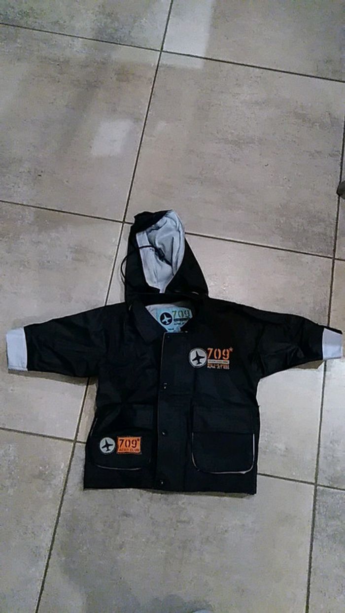 Veste imperméable 6 mois garçon