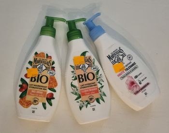 Lot de 3 bouteilles le petit marseillais, lait hydratant,  nourrissant, apaisant