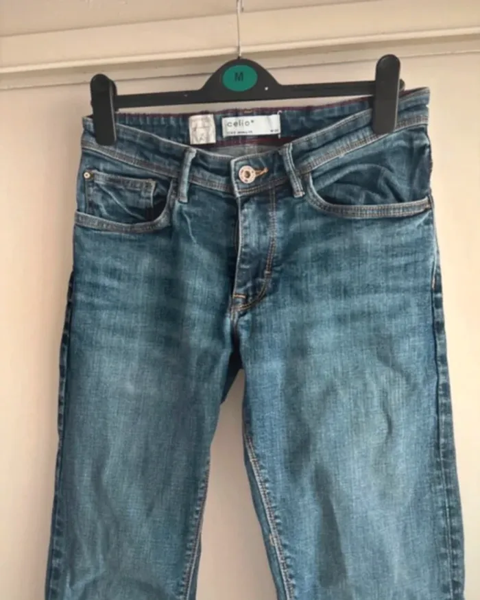 Jeans Célio homme taille : w30 📸 - photo numéro 2