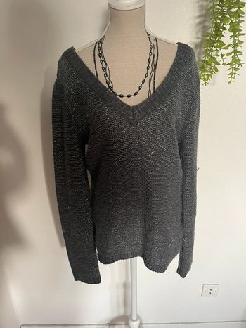 Très beau pull à longue manche pour femme