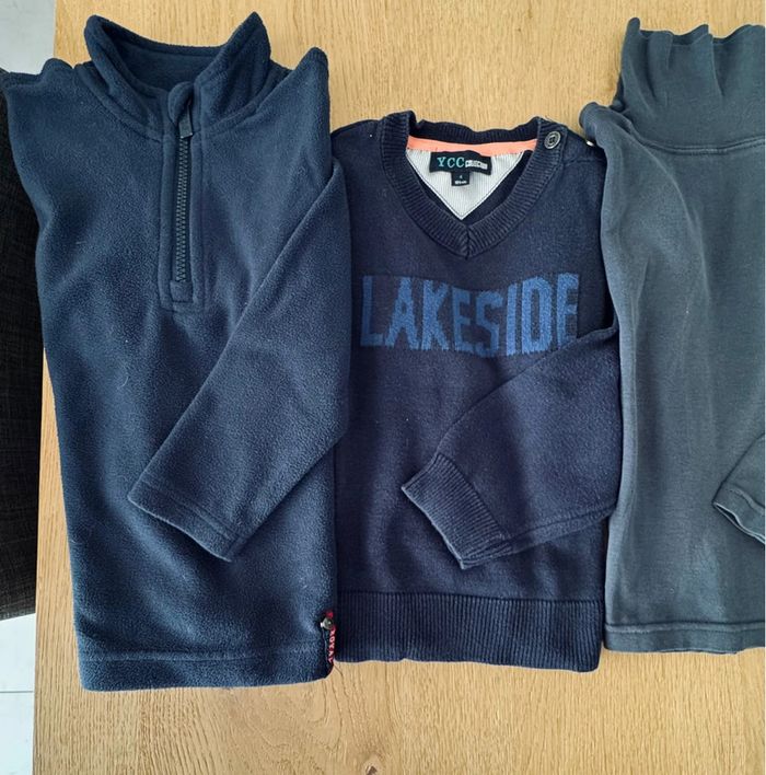 Lot 5 vêtements 4 ans - photo numéro 2