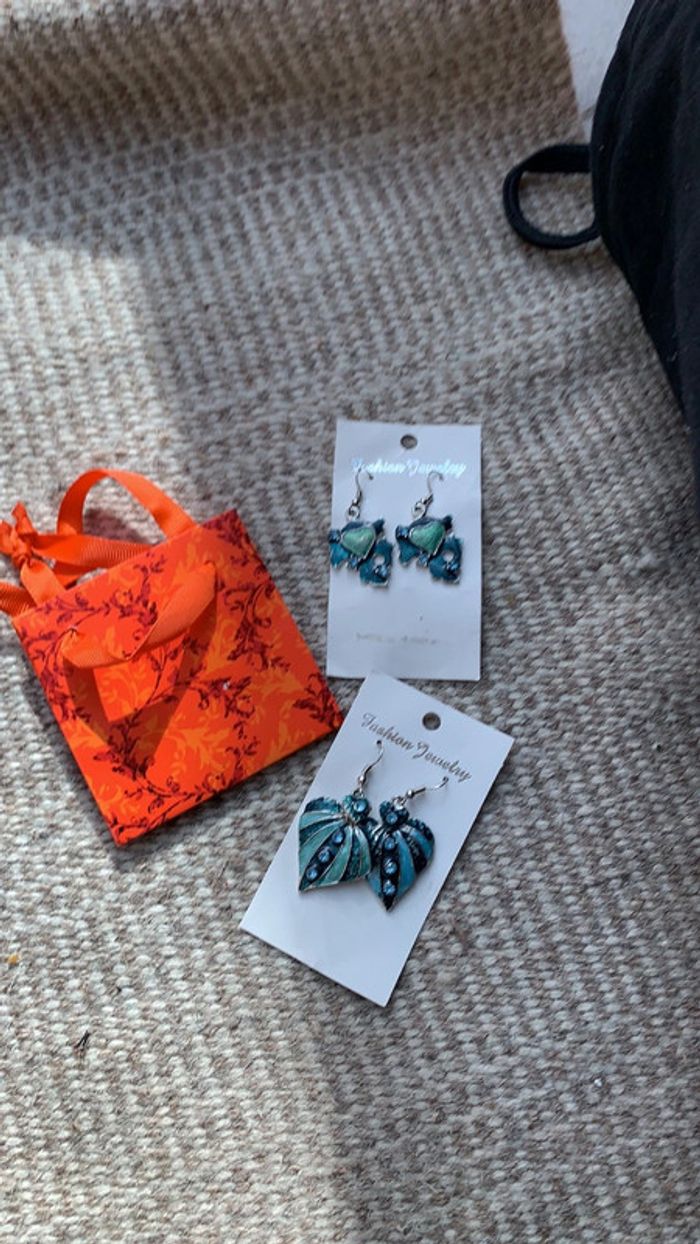 Lot boucles d’oreilles cœur original pendentif idéal cadeau Noël saint Valentin - photo numéro 6