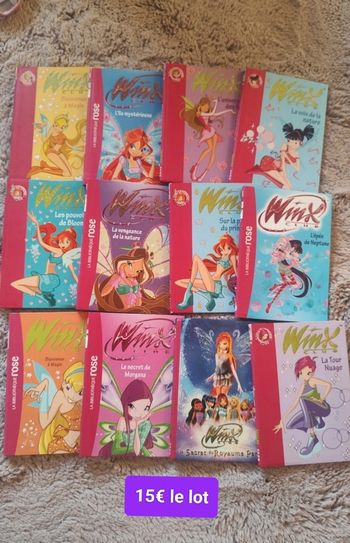 Lot livres Winx