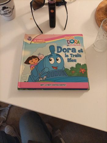 Livre Dora