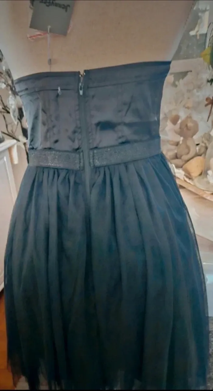 Robe noire satinée et tulle Jennyfer Taille L Neuve - photo numéro 3