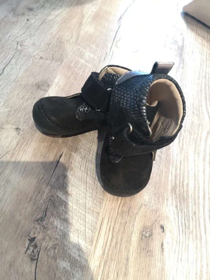 Bottine fille kickers noir 19 - photo numéro 2