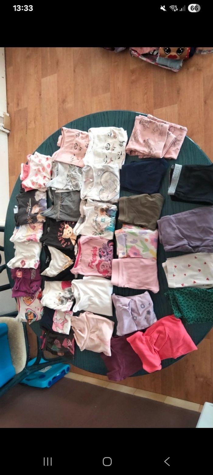 Gros lot vêtements fille 5 ans
