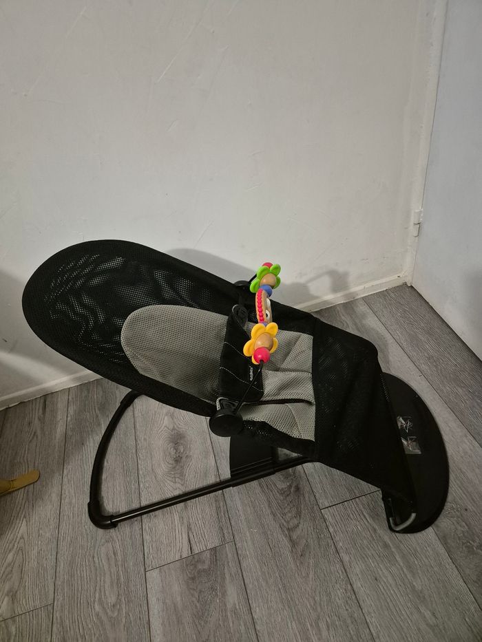 Transat babybjorn et son jouet - photo numéro 7