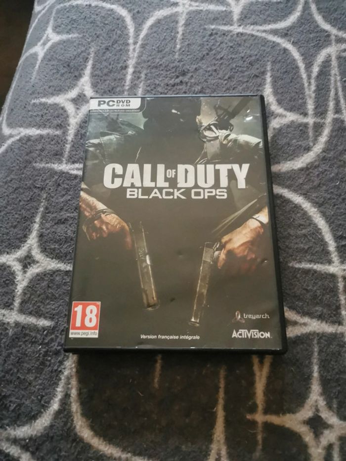 Jeu pc DVD Rom call of duty Black ops