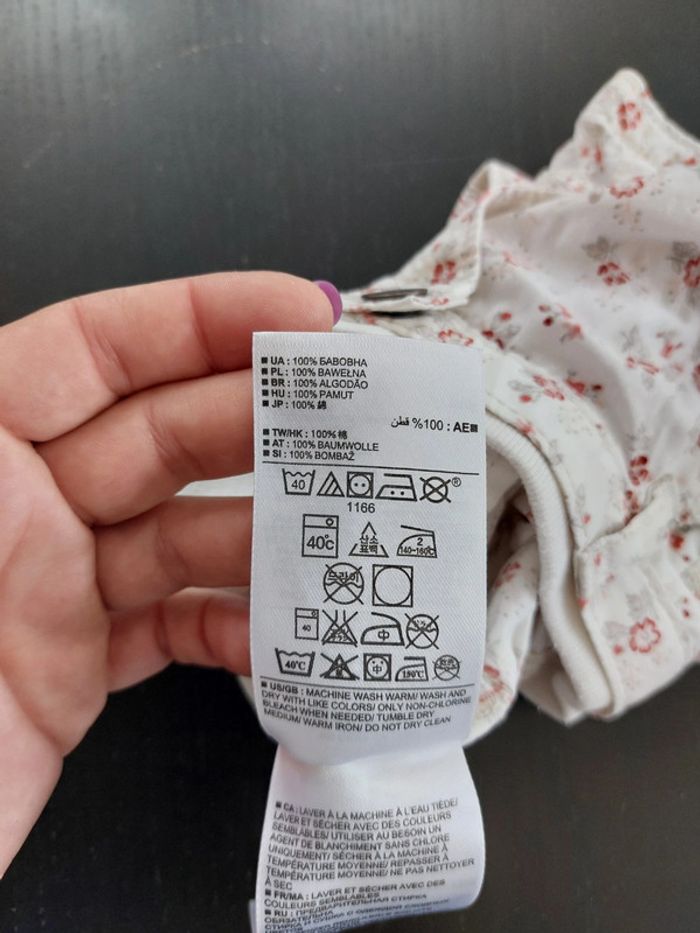 Mini short 👧 BabyGap 6-12mois 💯% coton - photo numéro 5