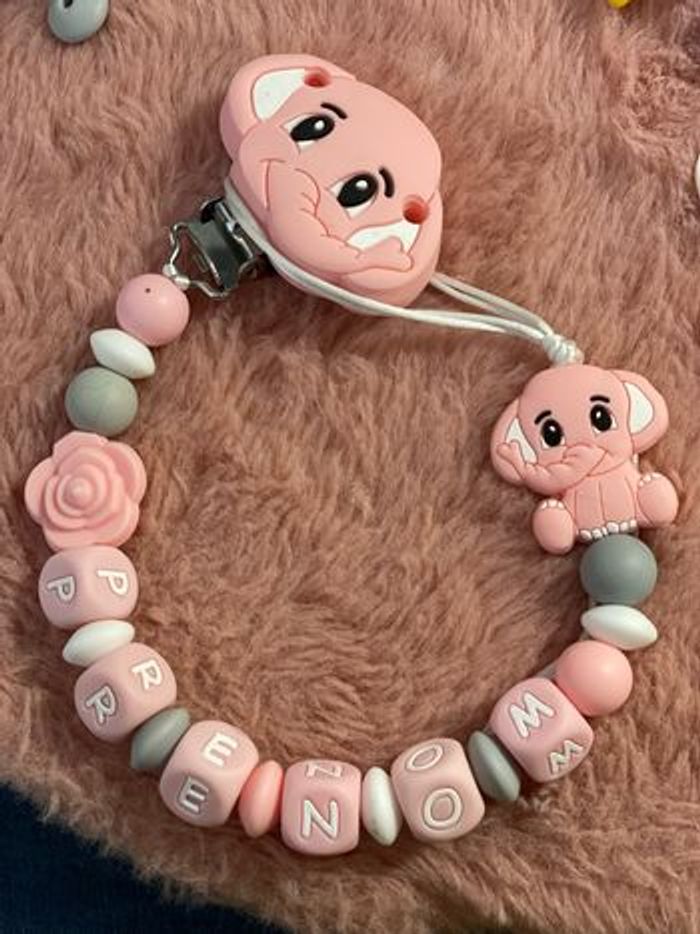 Attache tétine personnalisée éléphant