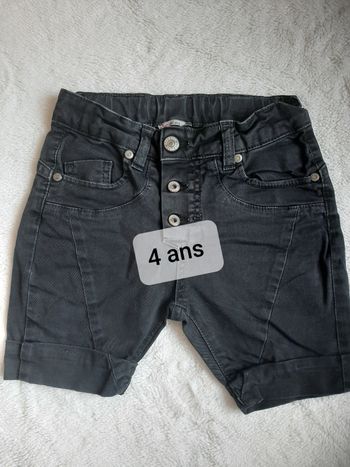 Short en jean 4 ans