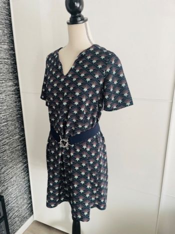 Jolie robe élégante vintage Love taille 40 neuve