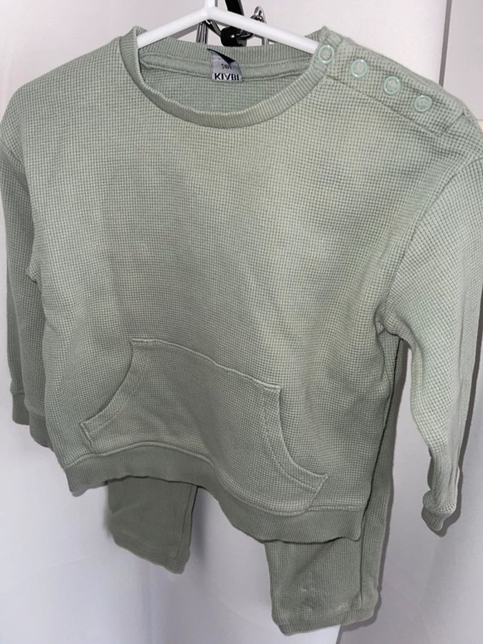 Ensemble pull et jogging garçon taille 24 mois - photo numéro 2