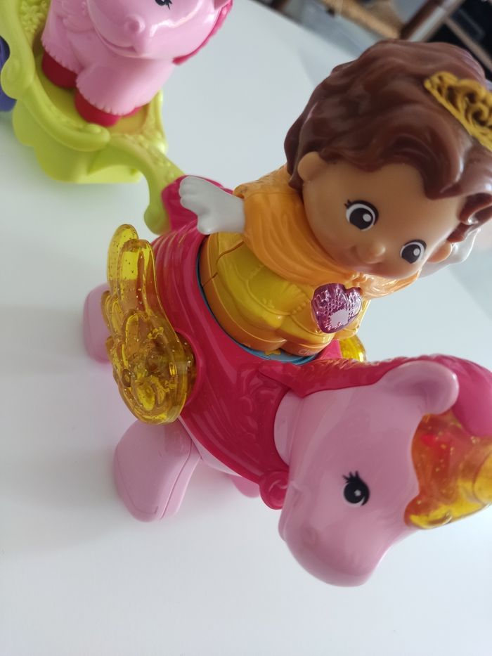 Tut Tut copain la licorne - photo numéro 3