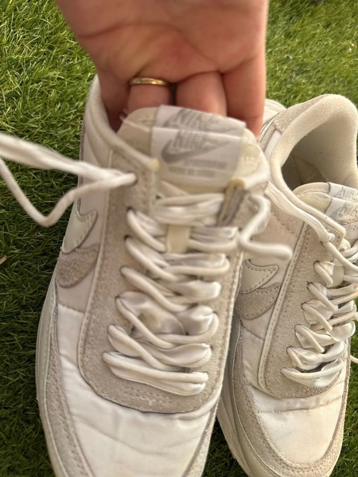 Sacai Nike taille 37,5 - photo numéro 3