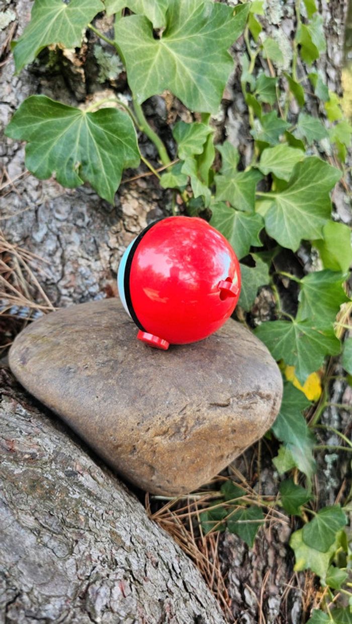 Super pokeball pour figurine Pokemon Nintendo - photo numéro 2