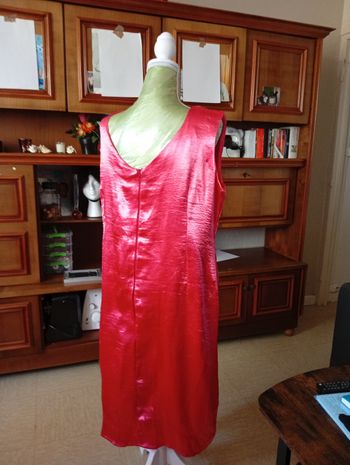 Robe rouge femme