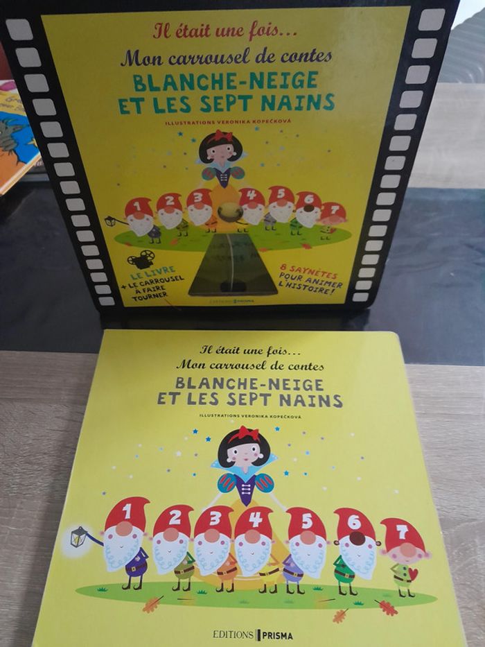 Mon carrousel de contes - Blanche-neige et les 7 nains - photo numéro 2