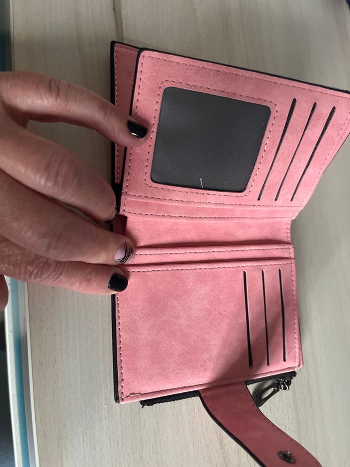 Portefeuille - photo numéro 4