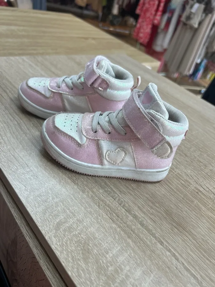 Basket fille basket enfant fille rose taille 22