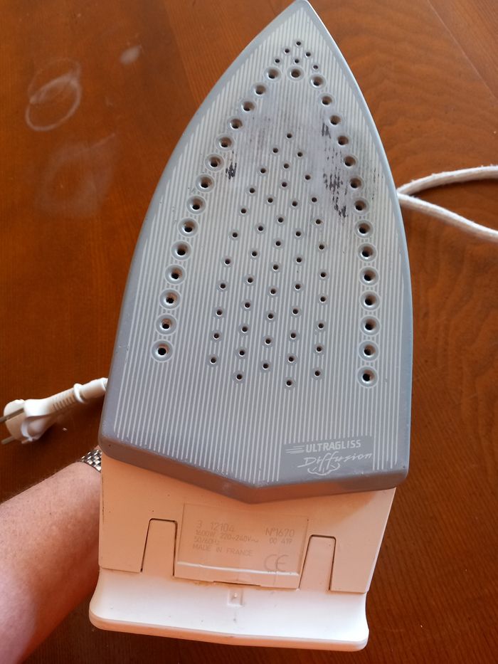 Fer à repasser - photo numéro 5