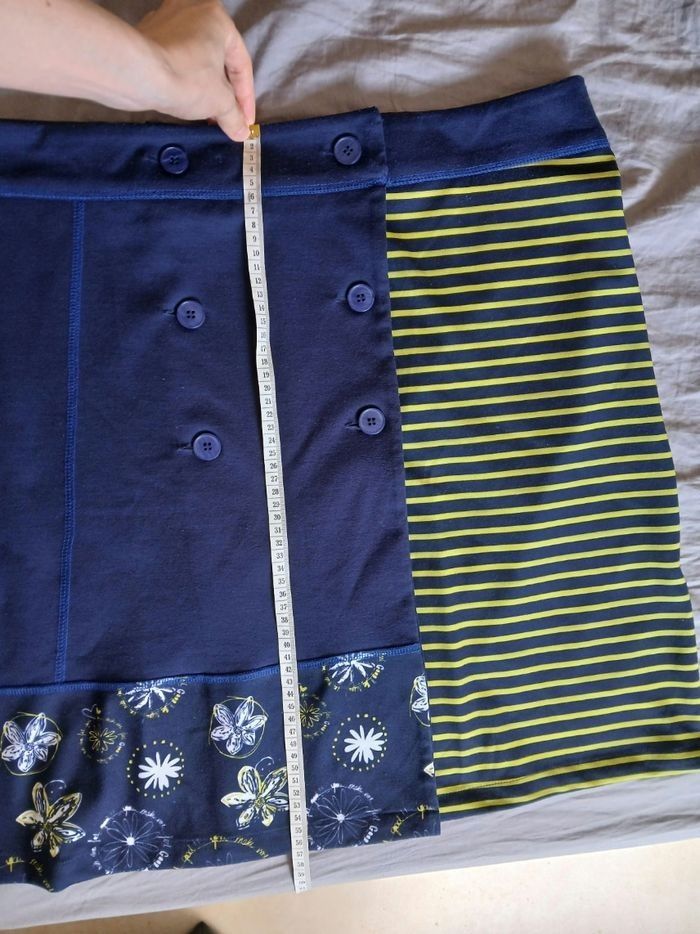 Jupe blanche porte taille 50 - photo numéro 7