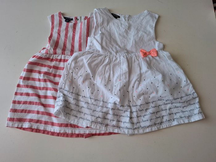 Lot de 2 robes Kiabi légères taille 12 mois