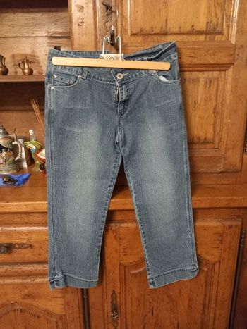 Jeans longueur 80 cm.