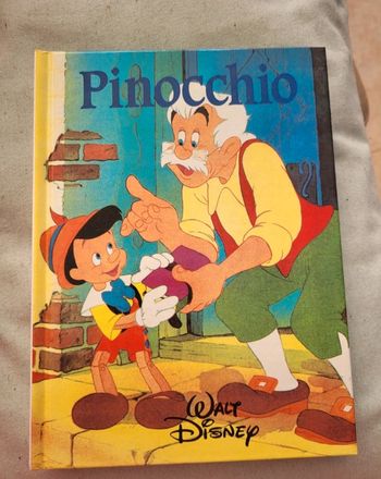 Livre Pinocchio vintage