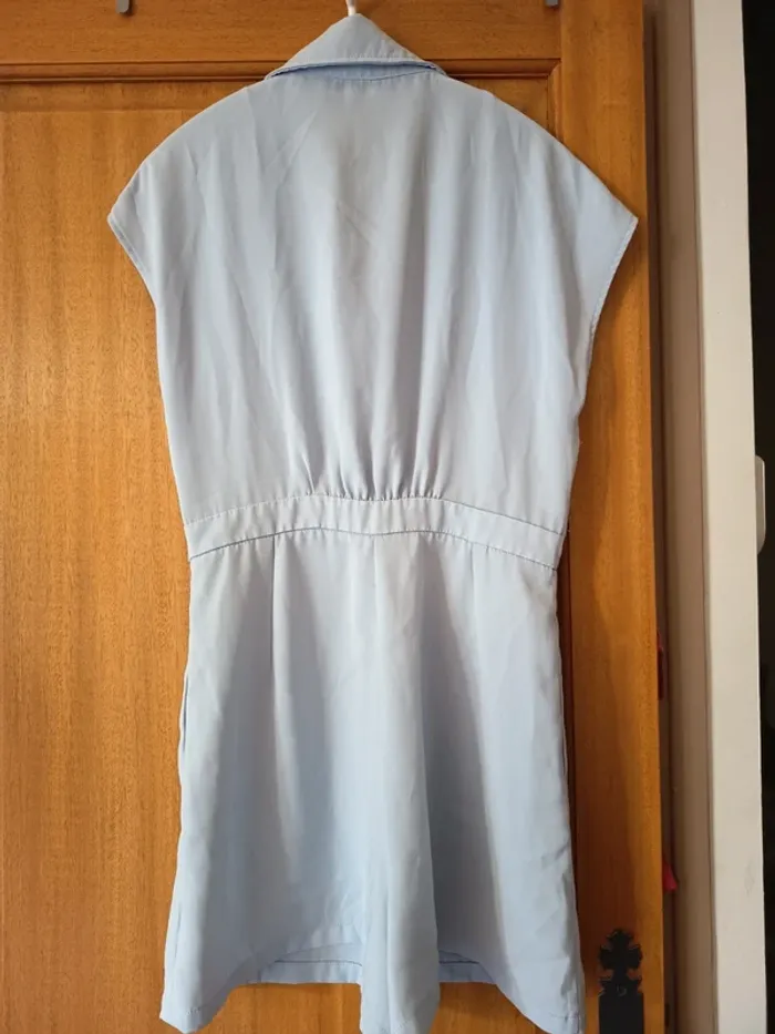 Combinaison short bleu clair de chez Mango en taille s. - photo numéro 3