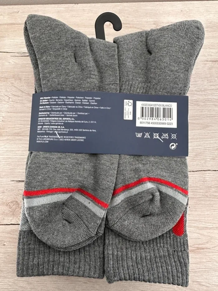 Lot 6 paires de chaussettes FILA - photo numéro 2
