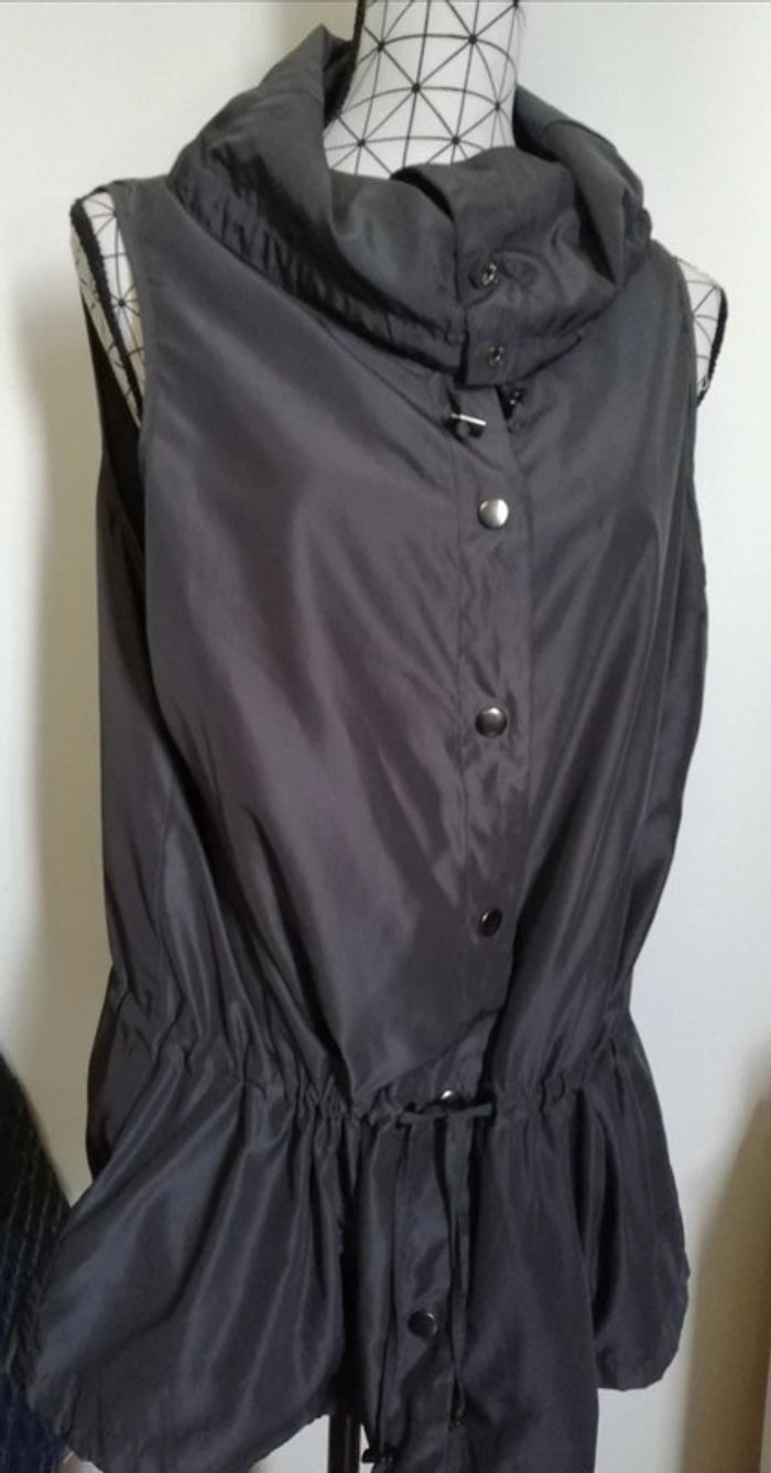 Veste sans manche grise - photo numéro 7