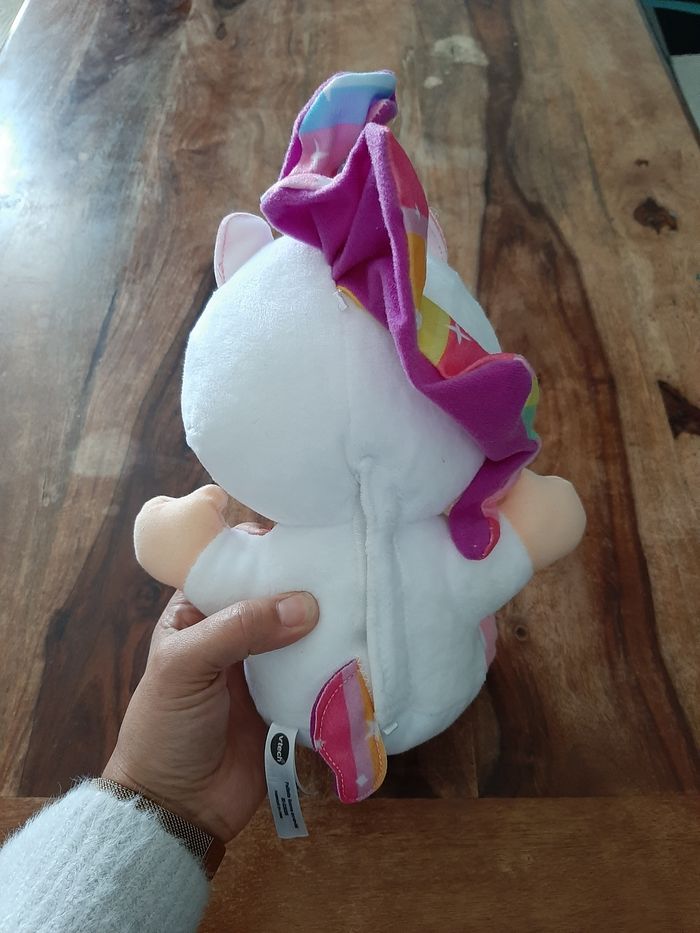 Poupée paillette licorne arc en ciel vtech - photo numéro 4