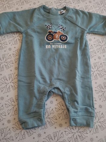 👶pyjama 1 mois👶