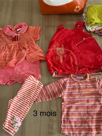 Lot 3 mois fille