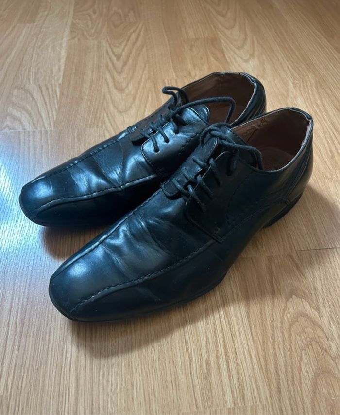 Chaussures homme en cuir pointues taille 41
