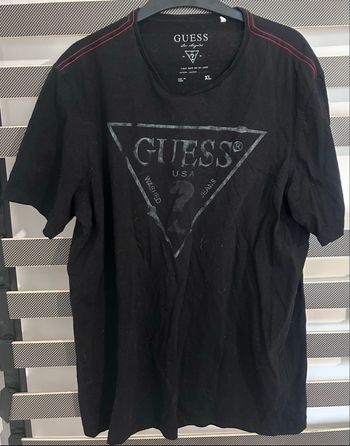 T-shirt Guess