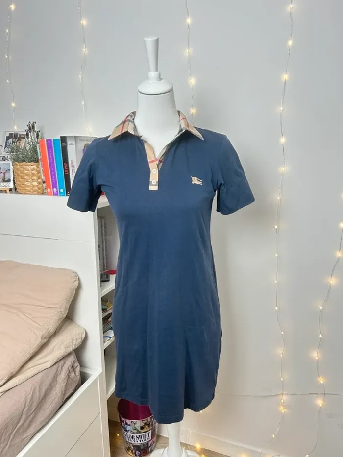 robe polo Burberry Brit vintage col tartan en coton bleu marine  été/mi-saison