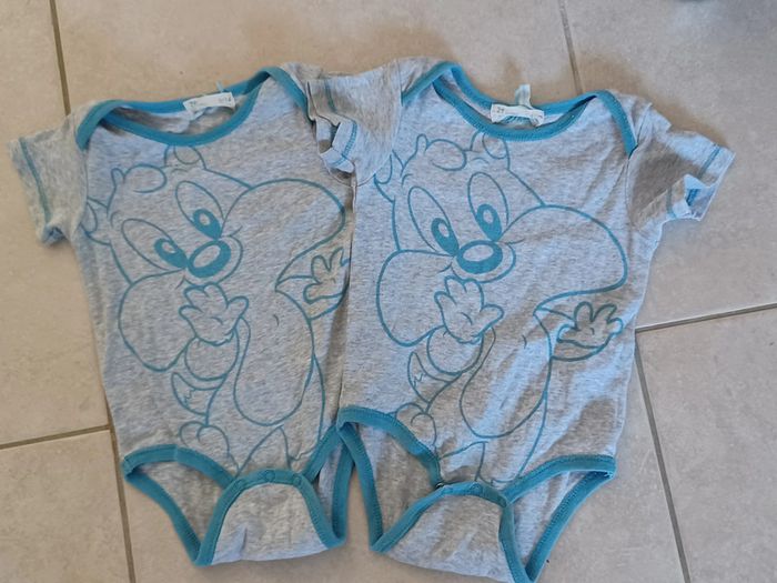 Lot de 2 bodies 9/12 mois