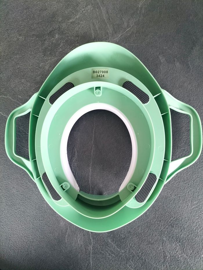 Réducteur de toilette anti dérapant - photo numéro 3