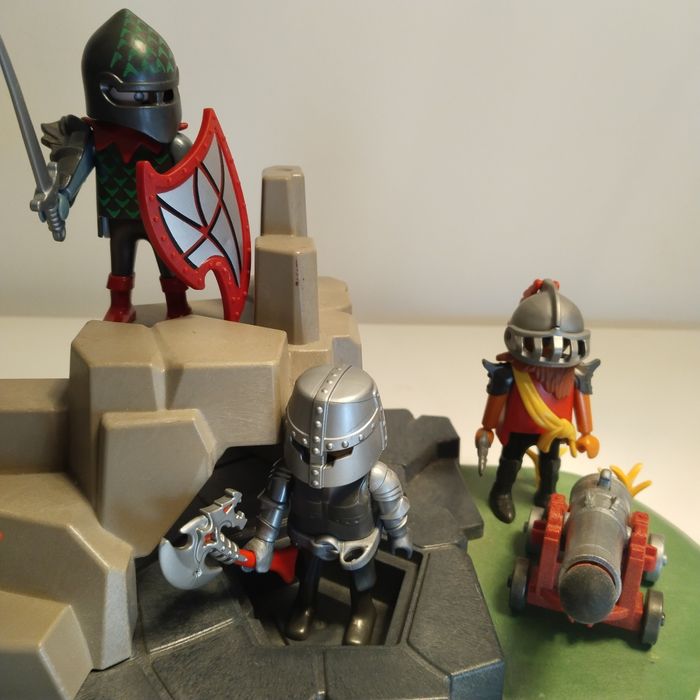 Playmobile chevalier dragon - photo numéro 2