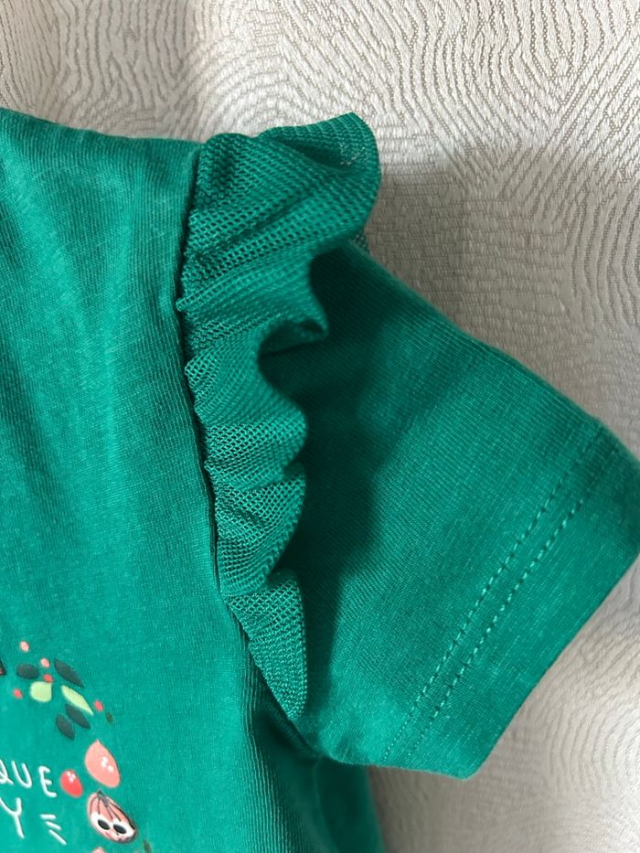 T-shirt vert pique nique volants aux manches 18 mois Gemo - photo numéro 3