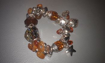 Bracelets breloques véritables pierres