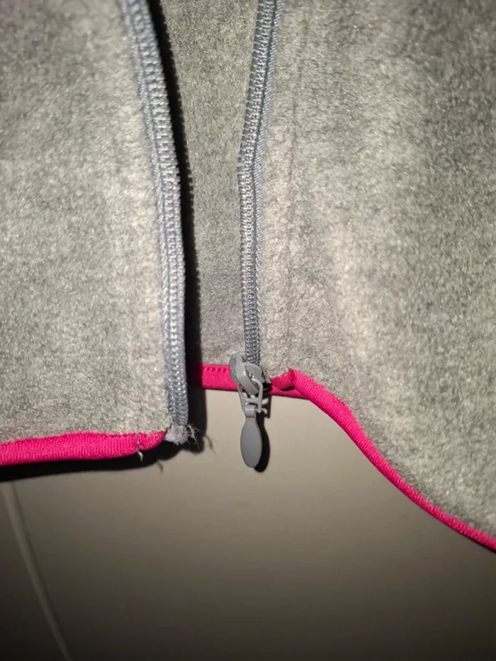 Gilet polaire gris Kitty 10 ans - photo numéro 5