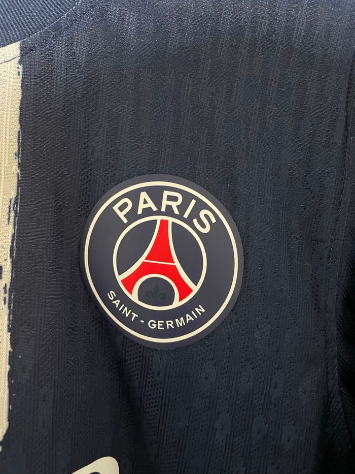 Maillot de foot psg - photo numéro 2