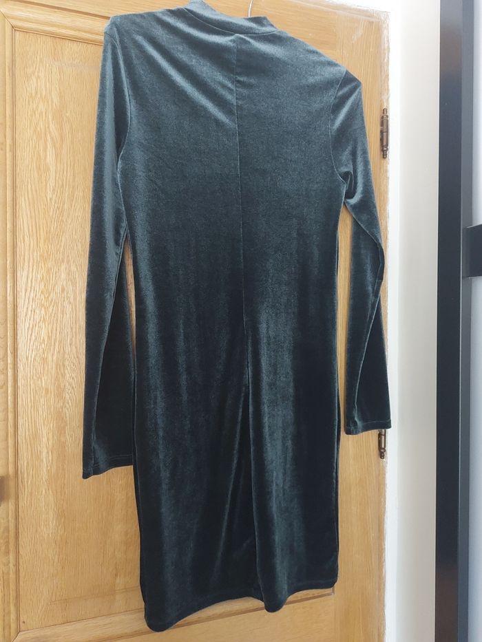 Robe velours - photo numéro 2